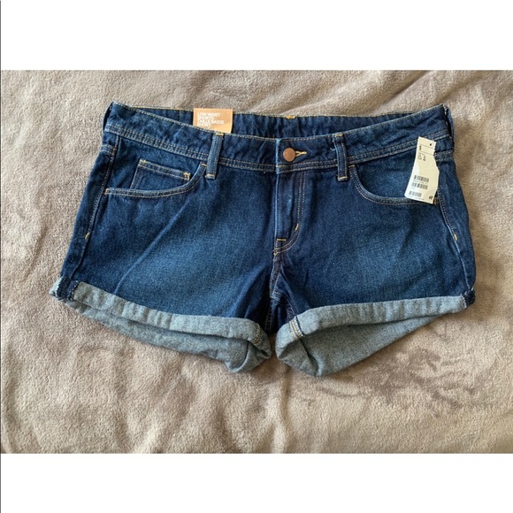 H&M Jean Shorts - Picture 2 of 5